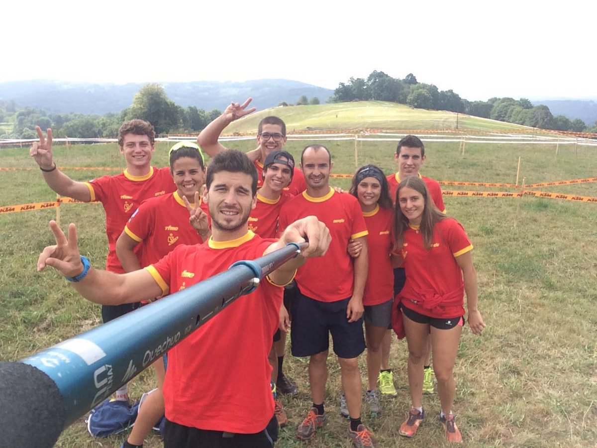 rfme_oficial's tweet photo. Los @FIMISDE se acercan y el #teamspain está a tope!!! Vamos chic@s!!!! @deportegob @LaLiga4Sports @AFEDES1 @FIM_live https://t.co/Fs9OggLAMh