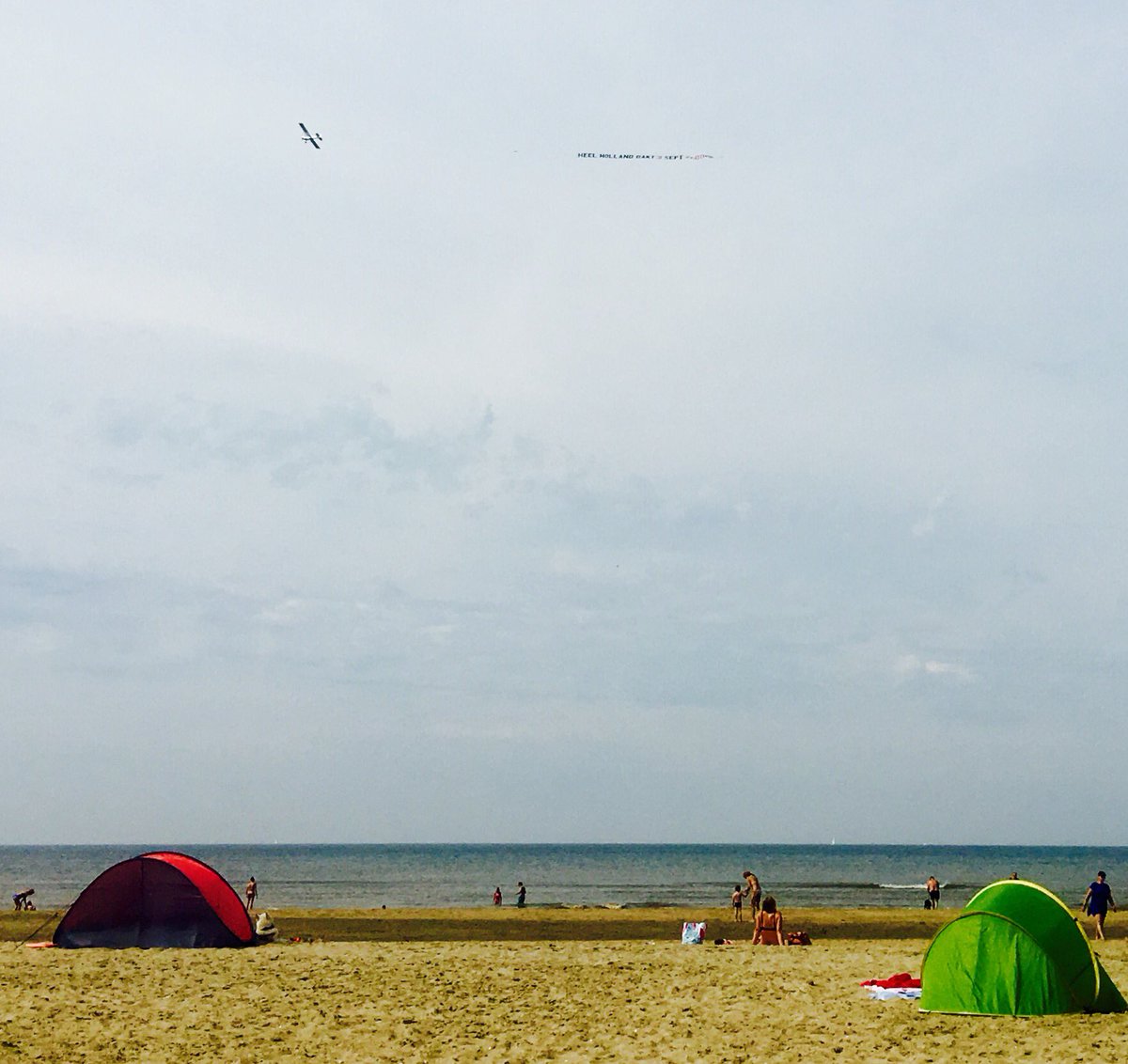 CypherHH's tweet photo. @heelhollandbakt #HHB Noordwijk 🌞👍🏻 https://t.co/uMKjKOjP8R