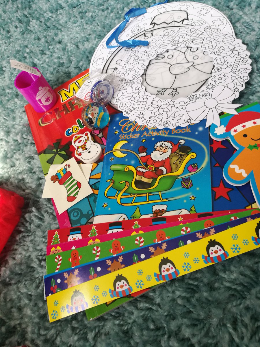 SimpleGifting's tweet photo. Sneak Peak \ The latest addition to our #christmascollection #santasacks

PN, these aren't ready for full release &amp; contents may vary. https://t.co/pjuILKIBPw