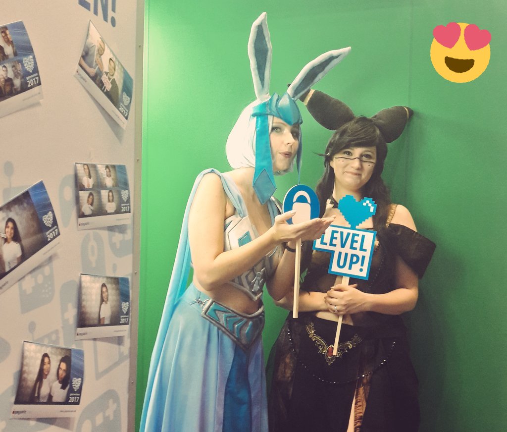 Lovely <a href="/Sephelchen/">Sephira Nezach</a> and Eressea-Sama visited our photobooth in hall 9! 😍 #gamescom2017 #getintothegame #cosplay