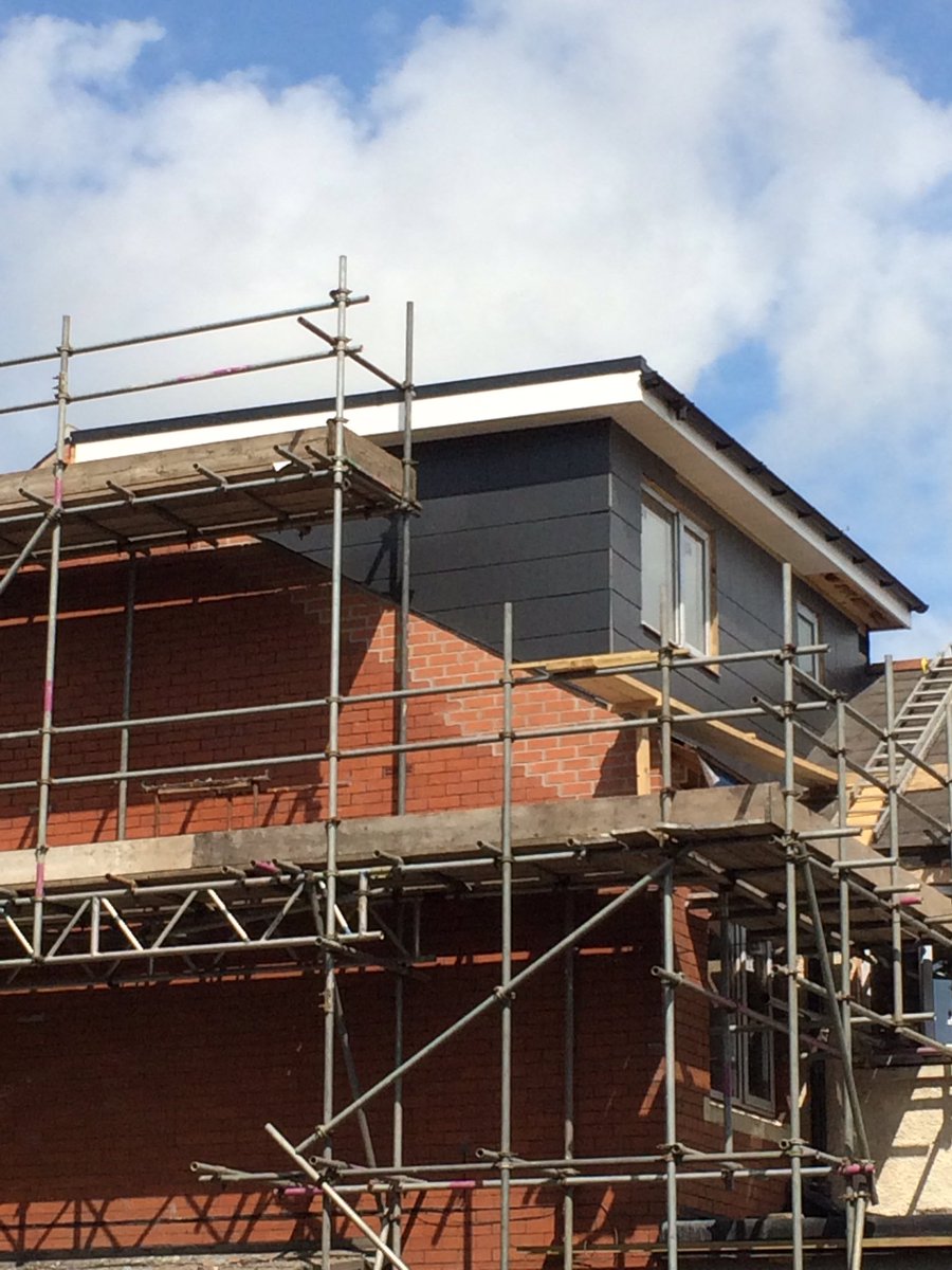 AS_Architecture's tweet photo. #SmallBuilder in @cardiffcouncil must think this is matching #brickwork! Must have taken the imperial bricks off first. Where is #Quality?! https://t.co/8pmsbG6t0k