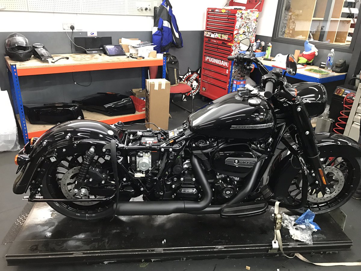 SYC Kustoms tweet media