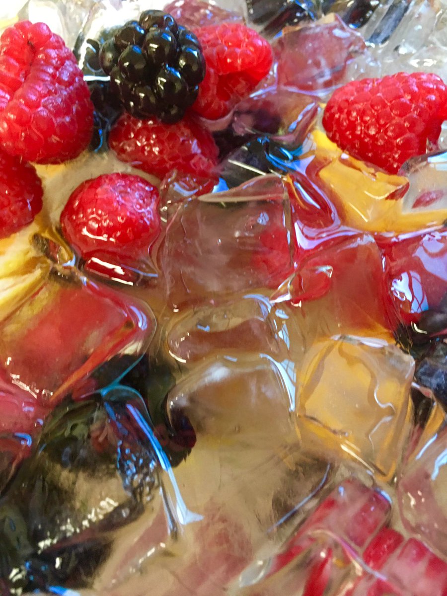 ChefJordan_GHC's tweet photo. Infused waters all day everyday!!! @INBE_Food @saepurdue https://t.co/sOzxV0qZ7G