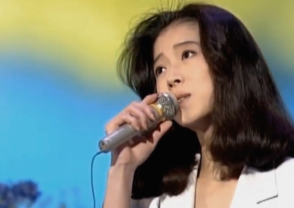 中森明菜「駅」この曲は1986年にリリースされたアルバム「クリムゾン