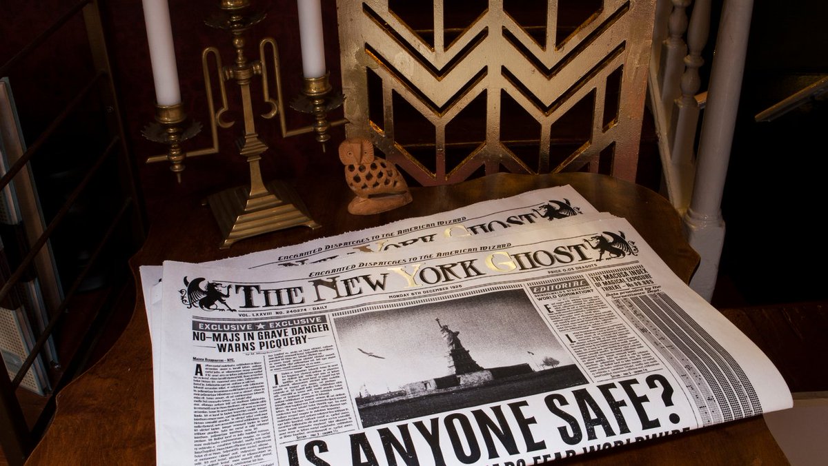 From newspapers to textbooks, we talked to graphic designer Miraphora Mina about the clever details in the films: pottermo.re/qsx9dP