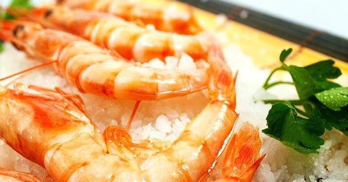 Disfrutar de pequeños placeres...😍 #Gambas #Playa #Verano #Tapas #Amigos #LaToná