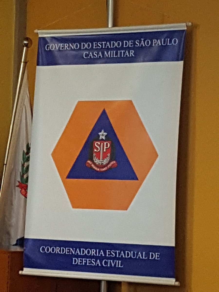 MSmartCities's tweet photo. @MSmartCities at the I Civil Defense and Resilient Cities  Meeting of Metropolitan Region of Campinas #unisdr #arise #makingcitiesresilient https://t.co/xb4lcVKjQD