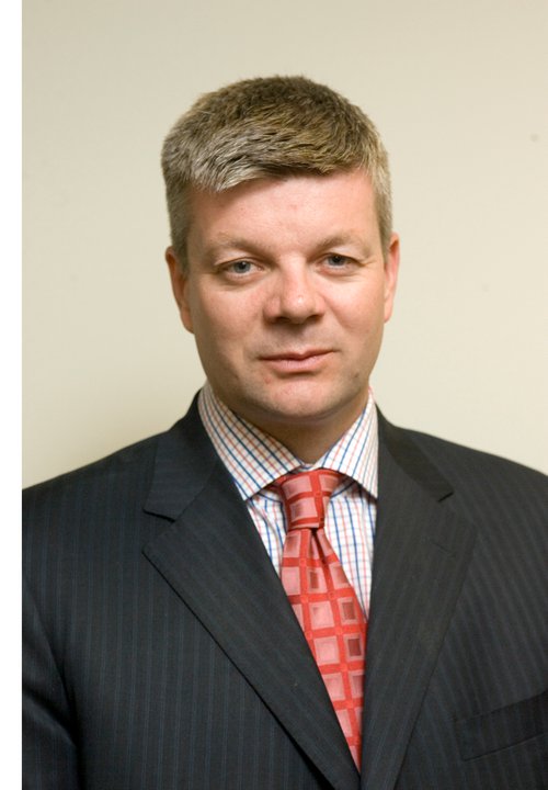 What should Canada's role in #Afghanistan be?   @IvisonJ joins @_MarkSutcliffe ahead:   bit.ly/1uwtdOs https://t.co/GC1pPQpLhZ