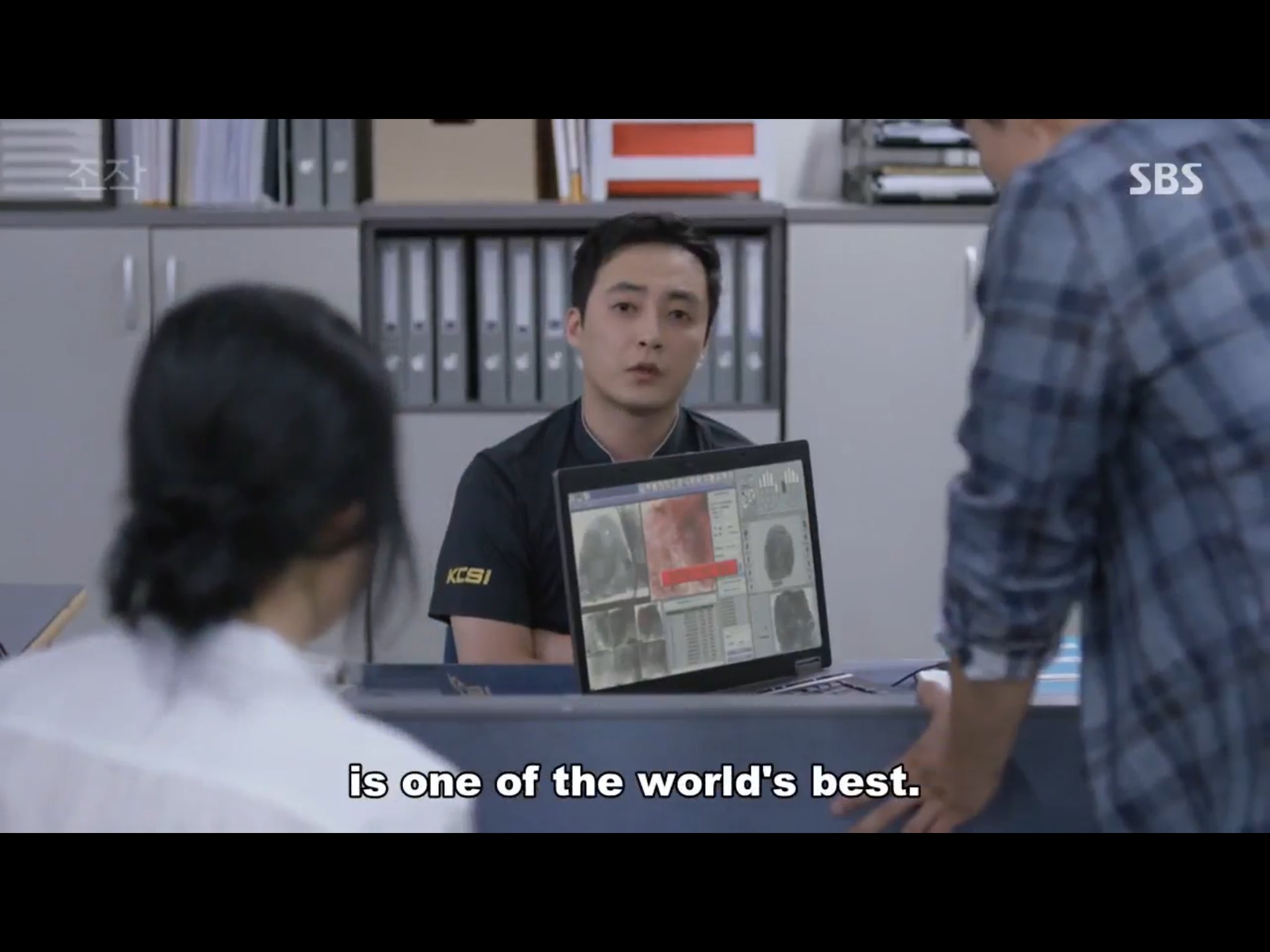 DH718A-VYAAL7L0.jpg:large