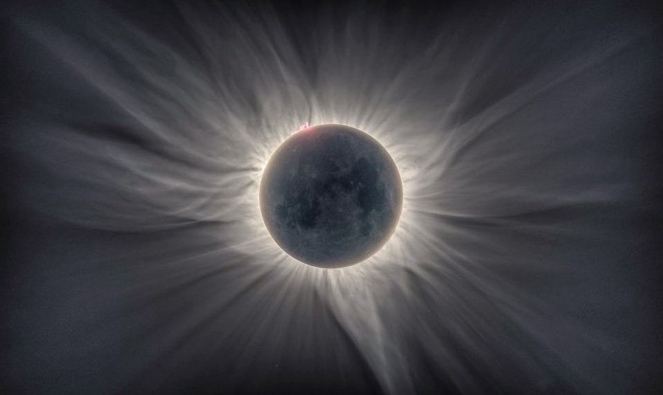 Astro_JuPiTeR's tweet image. No sé si es posible,técnicamente creo que sí,pero es un fotón del #EclipseSolar2017
@El_Universo_Hoy #SolarEclipse2017 #Eclipse2017 #Eclipse