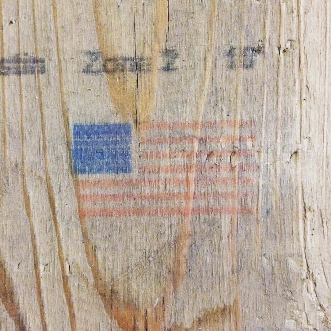 garboxhumidors's tweet photo. Made in America. 'Nuff said. #garbox #cigars #cigar #humidor #madeinamerica #bloodsweatandtears #proud #usa https://t.co/4MNVVZihgs