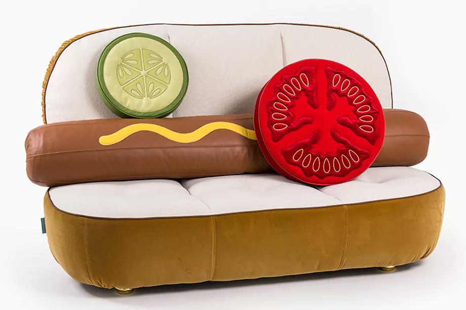 RealtorScotty's tweet photo. Studio Job's latest collection doesn’t disappoint. It’s giant fast food!
https://t.co/9m12AIIKj8
#WowWednesday https://t.co/EJr9ymPHB3