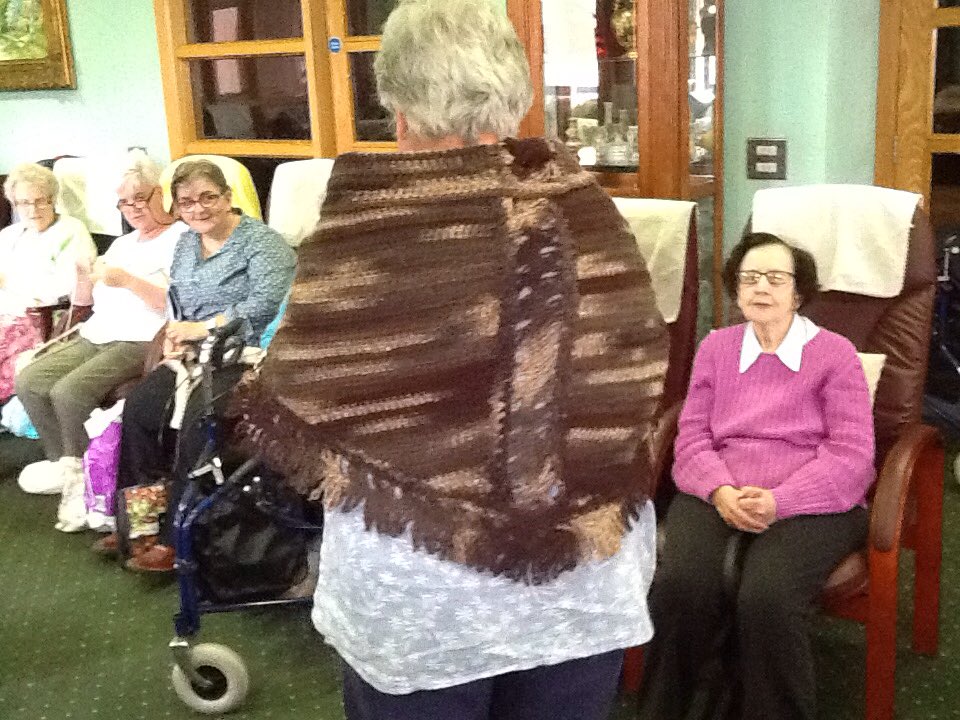 KeepHerKnit tweet media