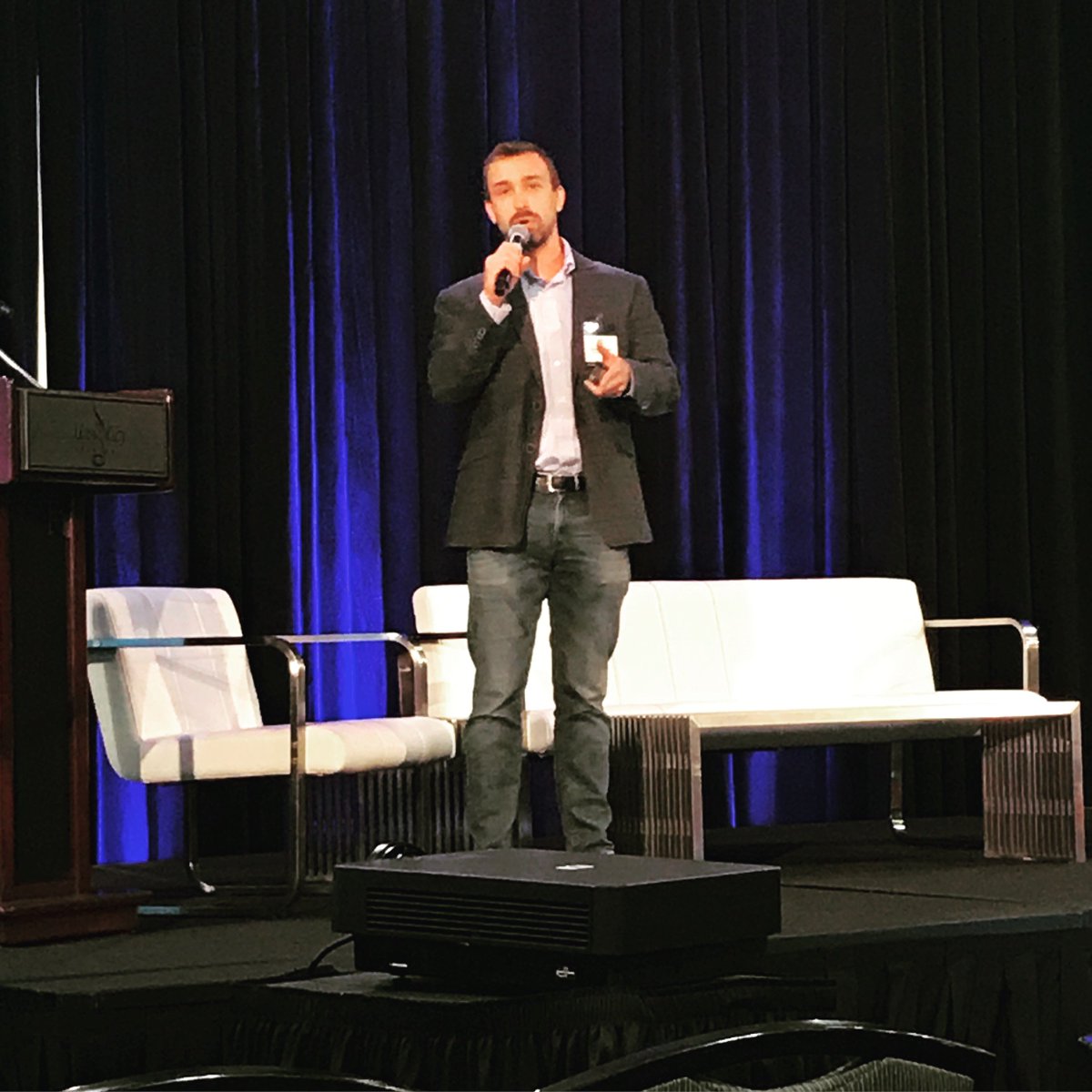 VanderbiltOwen's tweet photo. Triple Dore &amp; founder of @ConcertGenetics Mark Harris (MBA'11) speaks @HealthFurther on precision medicine and genetic testing #postowenlife https://t.co/iL5PjmDM4b