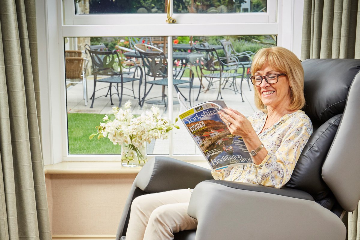 DK_Models's tweet image. Well done to one our models Val, who looked like she enjoyed herself in her previous shoot #dkmodels