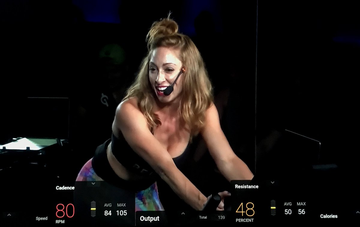 SkaterBoyRides's tweet image. Cheers to @jesskingnyc for the killer #tabata ride this morning... 565 Output FTW! Welcome back!!!  @RidePeloton #RidePeloton