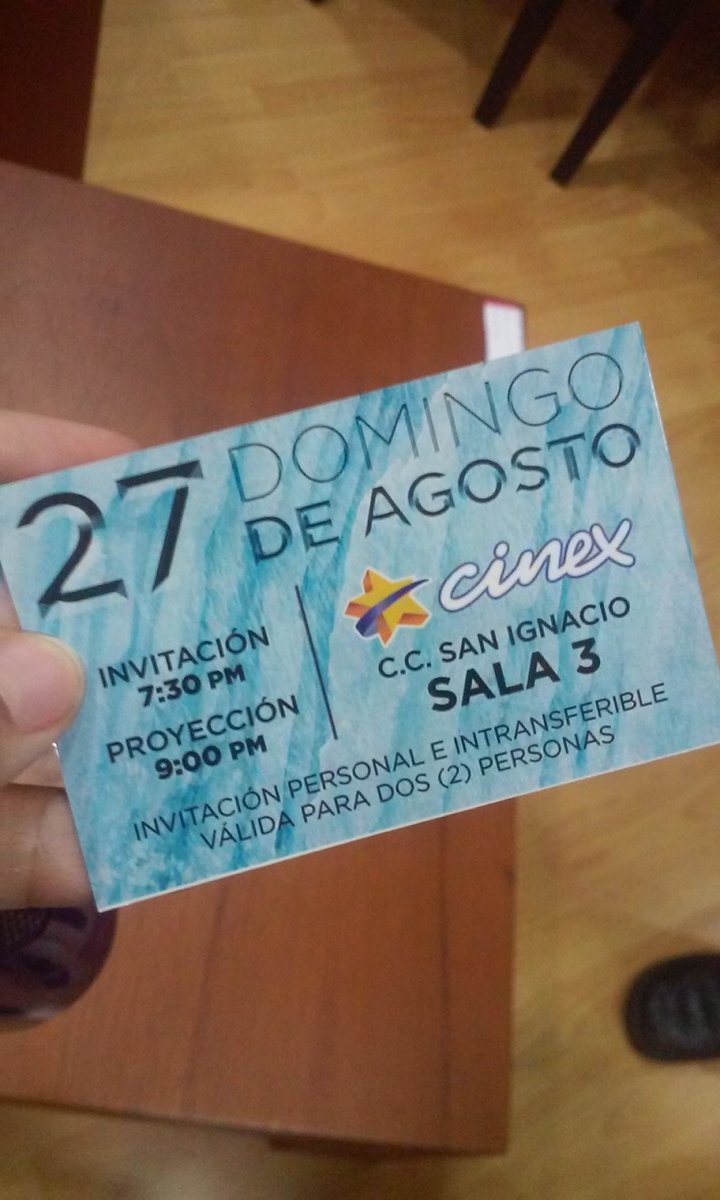 YoSoyLiz__'s tweet photo. Feliz con mis entradas. Gracias a @DIRECTVVE y @CinexVe nos vemos el domingo❤. #RetoGOT https://t.co/8HpX7RSOXt