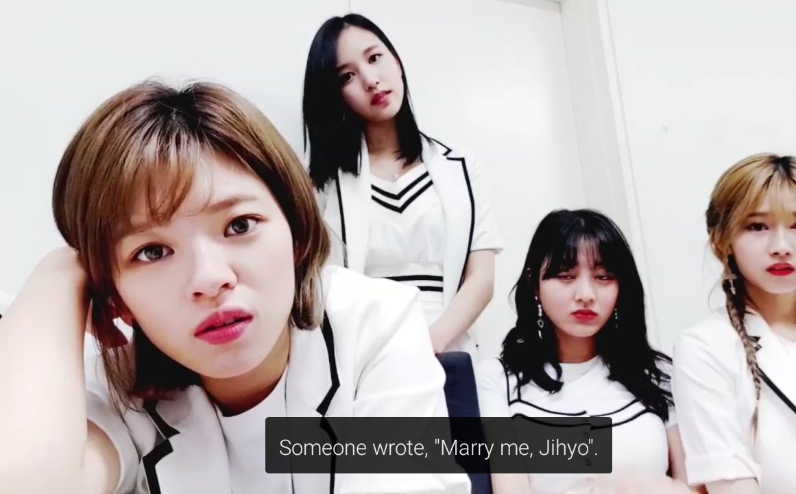 BeWiseStanTWICE's tweet photo. "Do you think you can handle me? :))" - Park Jihyo 2017

Now ask yourselves.. Can you? 

😂 https://t.co/9kKZyO8sNb