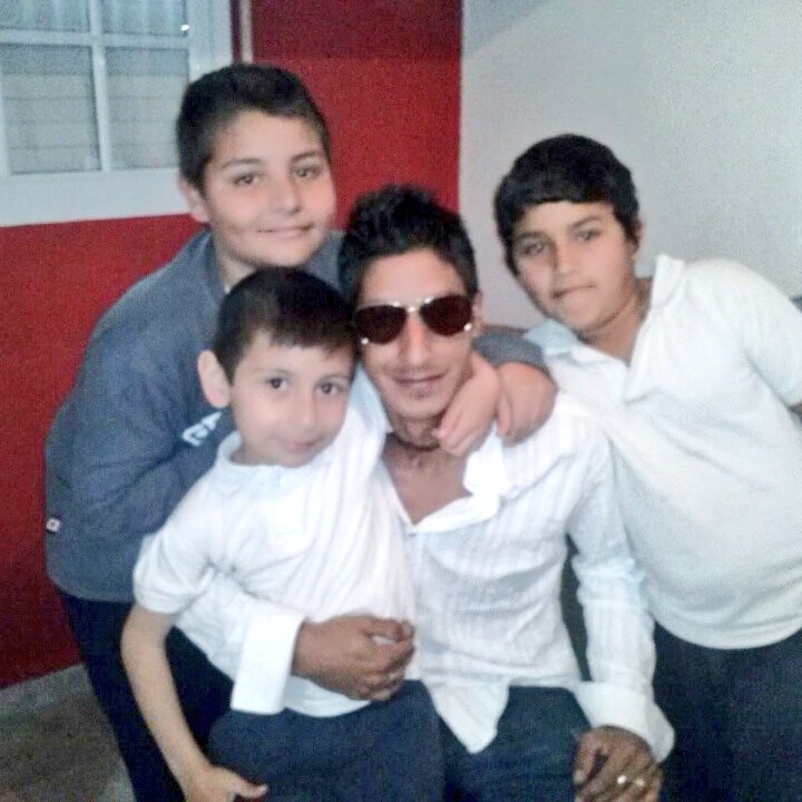 Derbymunoz's tweet photo. My nephews. Uncle loves them ♥ https://t.co/DDC54DPzCX