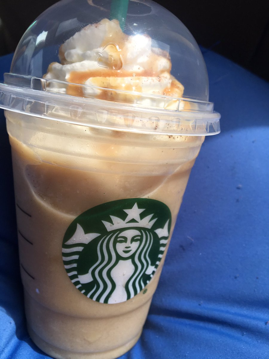 HMongilio's tweet photo. When it's #doublestarsday during a road trip. @Starbucks https://t.co/CJLuoF7mmV