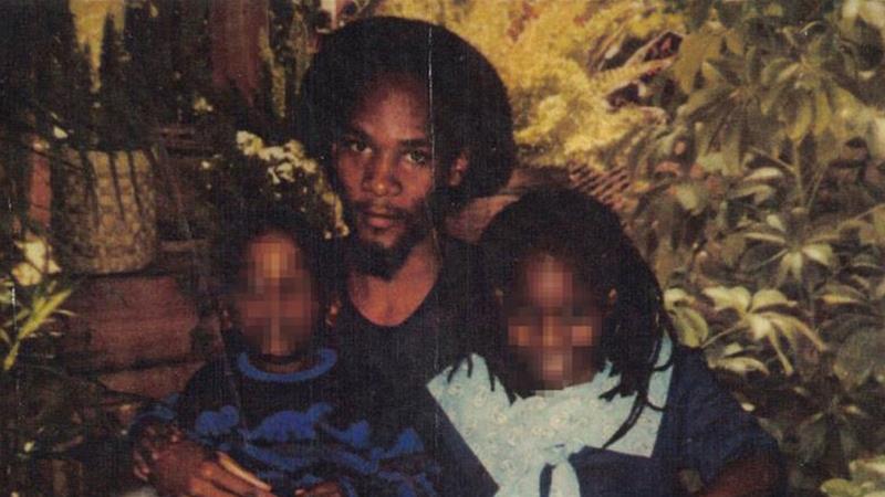 innocence's tweet photo. 3 experts concluded male DNA on weapon excludes #MarcellusWilliams but courts refused to allow experts to testify: https://t.co/FHeSGvg0HV https://t.co/mL4Kx2C6Ue