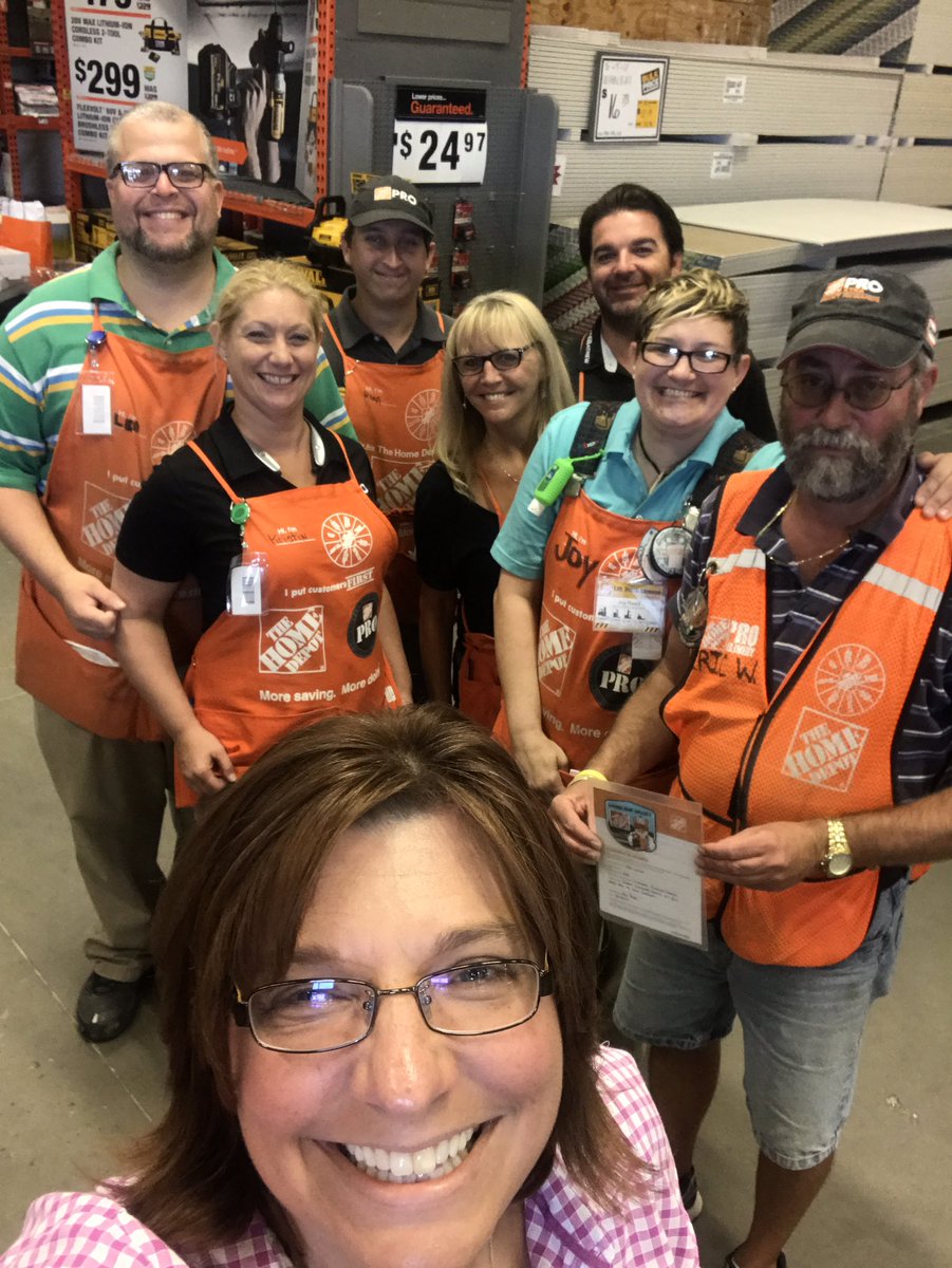 marthaaboyer's tweet photo. #proloaderappreciationday Thank you Eric for all you do!! 4132 https://t.co/EGhy1Blz0O