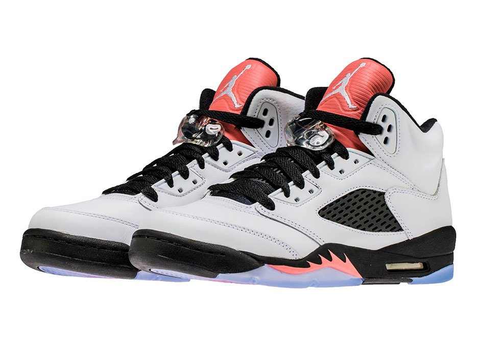 sneaker0630's tweet photo. 【9/2日発売】AIR JORDAN 5 “SUN BLUSH” 140ドル

レディースサイズ限定となっている模様。 https://t.co/zbOz7sE2zR