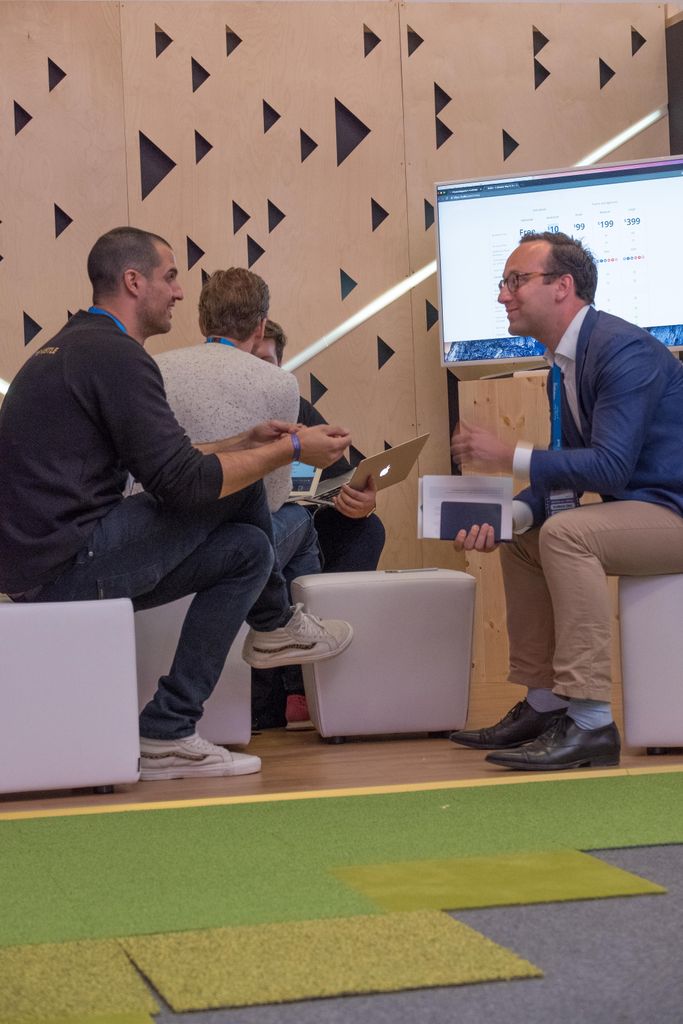 Shift_AI_Events's tweet photo. Grow your sales engine!

https://t.co/D0REUT2PNa Sales Bootcamp features mentors @Steli @kyleporter @stevenbroudy 

https://t.co/EkoIRbONz9 https://t.co/Klqr8zhq4X