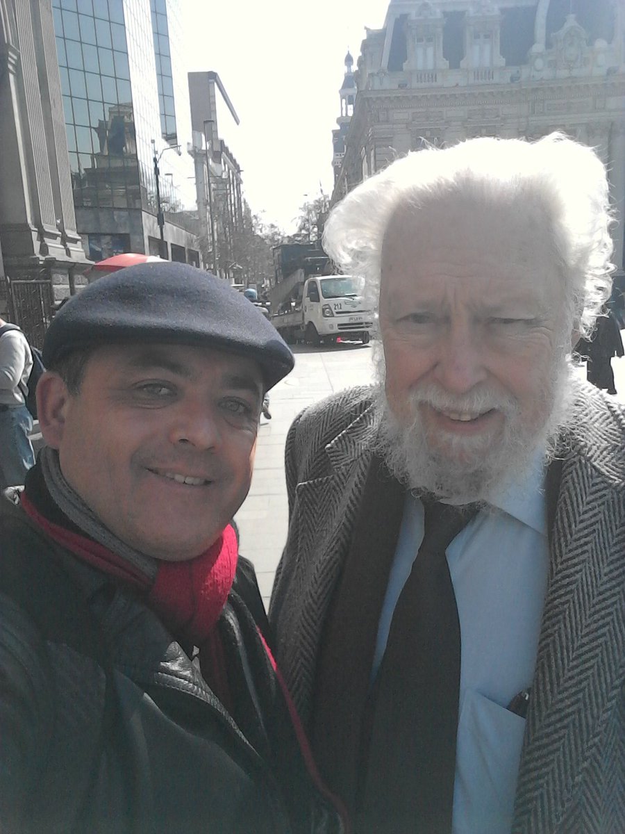 eventiachile's tweet photo. @MaxiScheel @metrodesantiago @chilevision @Lafrangh @opereztapia @Karol_LuceroV @primerplanochv @thenorthfacecl Siguen las señales. Algo grande pasará #LaHermandadCHV @LaHermandadCHV @chilevision #HugoZepeda @CCRadovic2012 @vanexa1977 @MUNDOPSIQUICO https://t.co/ifnOJE0je6