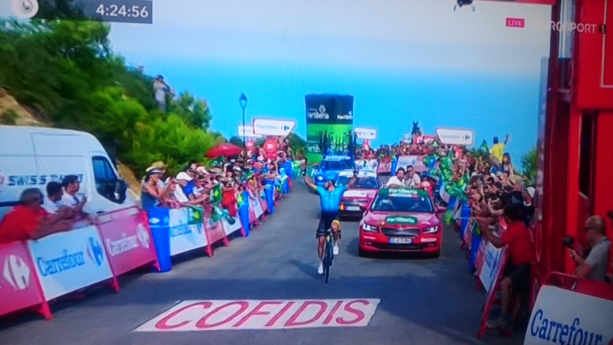 Argon18bike's tweet photo. AMAZING VICTORY for @AlexeyLutsenko3 @AstanaTeam on the 5th Stage of @lavuelta on his #GalliumPro2018! #LV2017 #DestinedForGlory 📸#Astana https://t.co/hOXttLYKG7