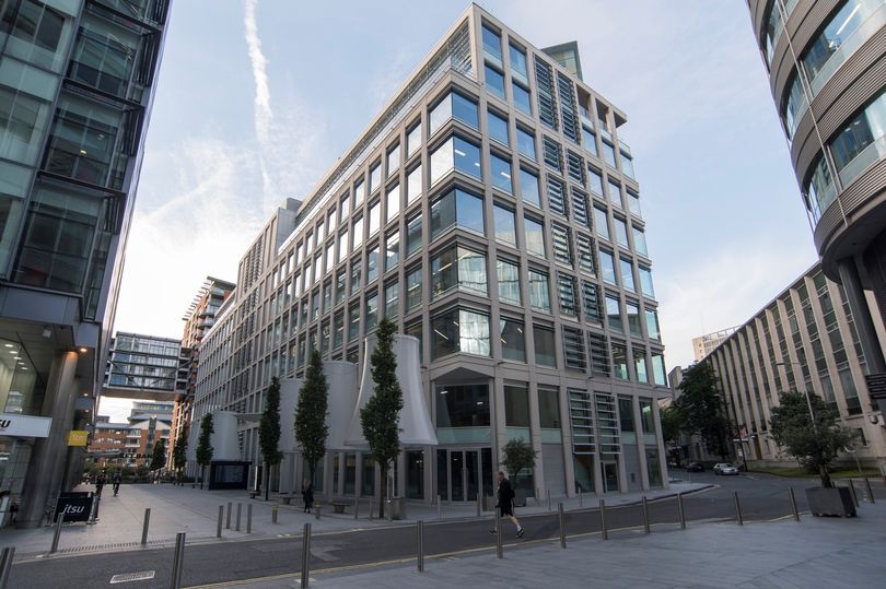 Spinningfields's tweet photo. Cowgill Holloway confirm move to @XYZbuilding new co-working space #XYZWorks set to launch in September https://t.co/Iys15vo7e4 https://t.co/TqpH3dpwlb