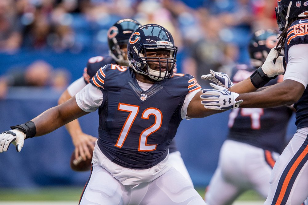 #LockHimUp

The #Bears are close to a 4-yr $38M extension for LT Charles Leno Jr. Blindside protector of Glennon/Trubisky is in place.