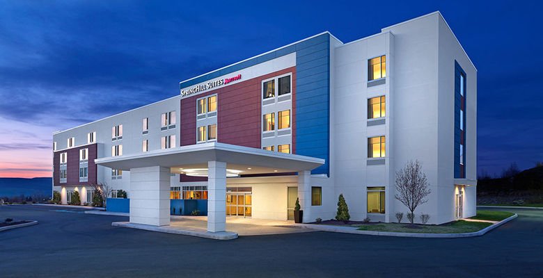 MarriottIntl's tweet image. .@SpringHillSuite by Marriott now open in Huntington Beach, California spr.ly/60158xnrv via @TravelDailyNews