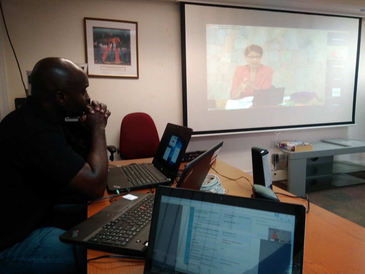 JSunHy's tweet photo. Active discussion on the Caribbean Internet Development Foundation (CIDF) proposal at #CIGF2017 https://t.co/Rwe4jqL7qX #BBRemoteHub. https://t.co/KFOHHS2cGo