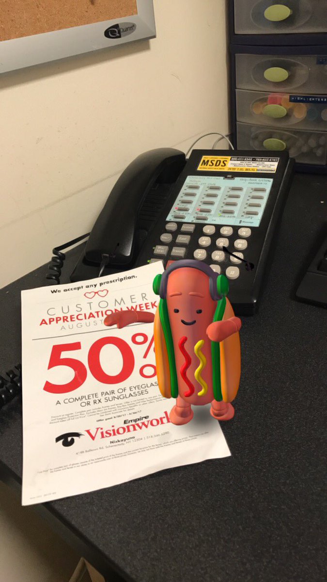 MGeraghty27's tweet photo. We are hotdog about this deal! #customerappreciation @_Visionworks #ThankuThankuVeryMuch #hotdog #funatwork #HumpDay #snapchatsawitfirst https://t.co/c8WGFJaotD