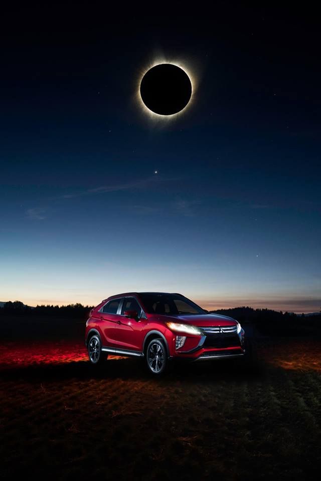 MitsubishiUK's tweet photo. The all-new Mitsubishi Eclipse Cross meets the solar eclipse. 🌒 #totaleclipsecross https://t.co/Q7KjPgOSlR