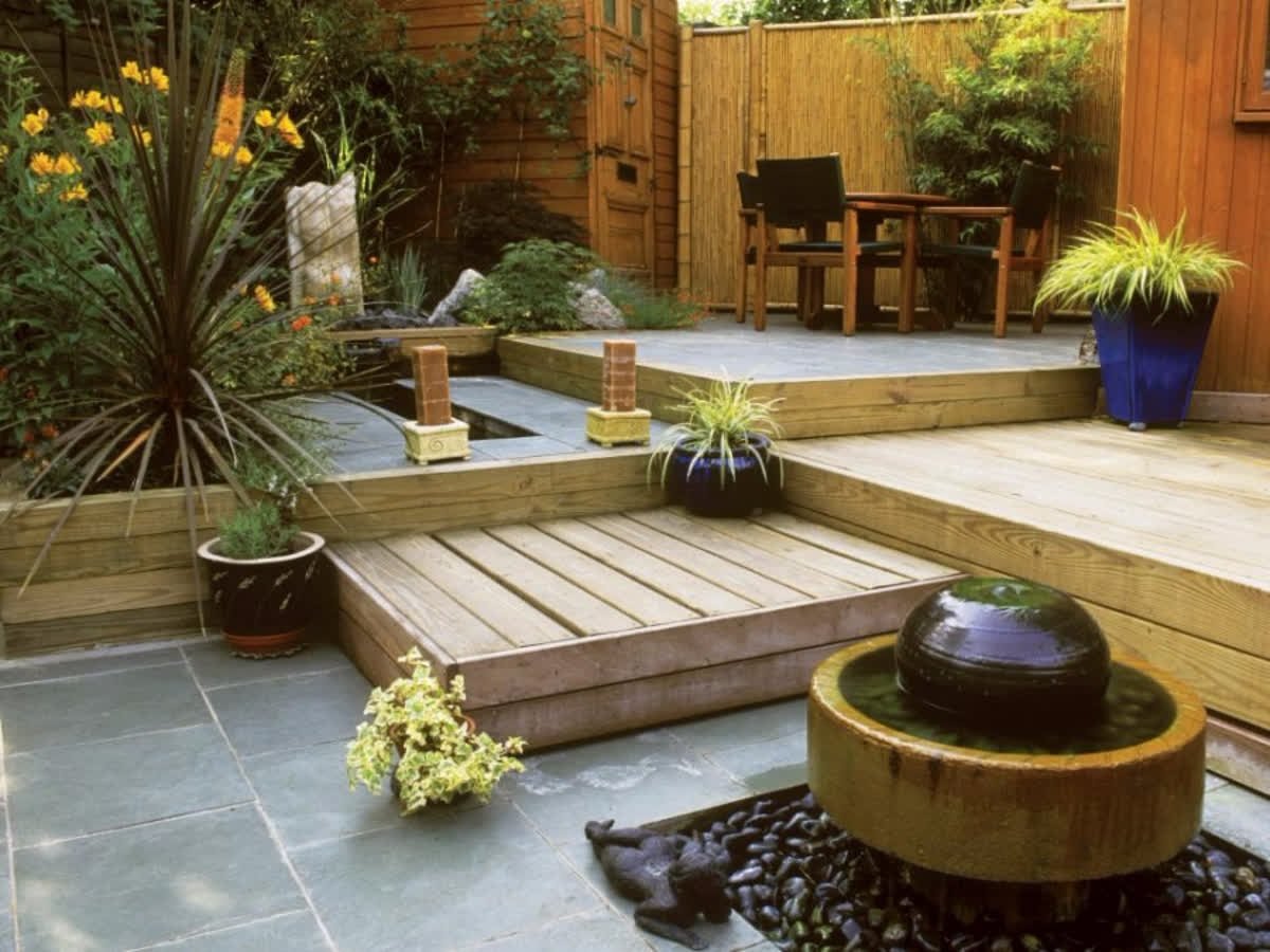 bobpapke's tweet photo. Do you have a small backyard? Here are 7 design tips to create the perfect outdoor paradise. https://t.co/90QLx3Ns8p #BackyardDesign https://t.co/Mdcrbwc7kU
