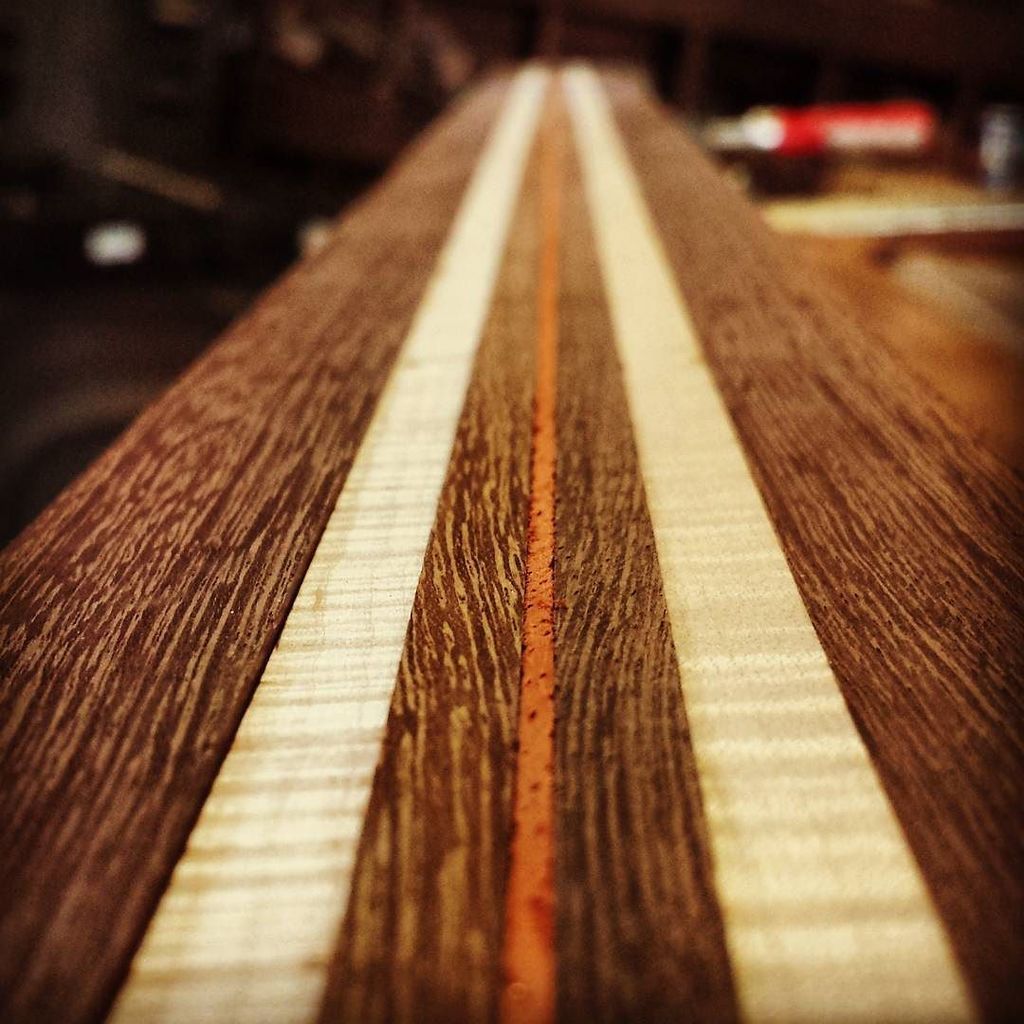 electric_trees's tweet photo. My kind of road.
#purpleheart #quiltedmaple #padauk #laminate #neckthru #lutherie #luthier #guitarporn #woodworkingporn #electrictrees #in… https://t.co/dKVxeOnjOC