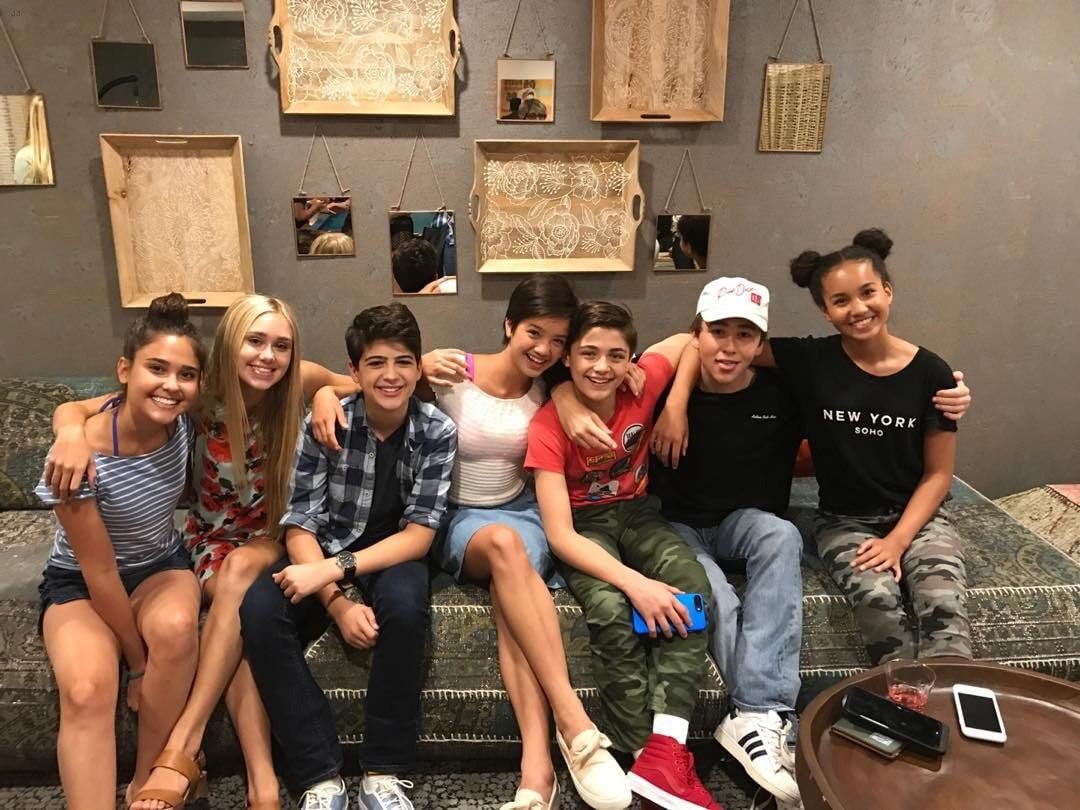 PeytonELee_'s tweet photo. My peeps love you guys !! Joshua Emily Sofia Asher ❤️ https://t.co/BzXWIyHXzq