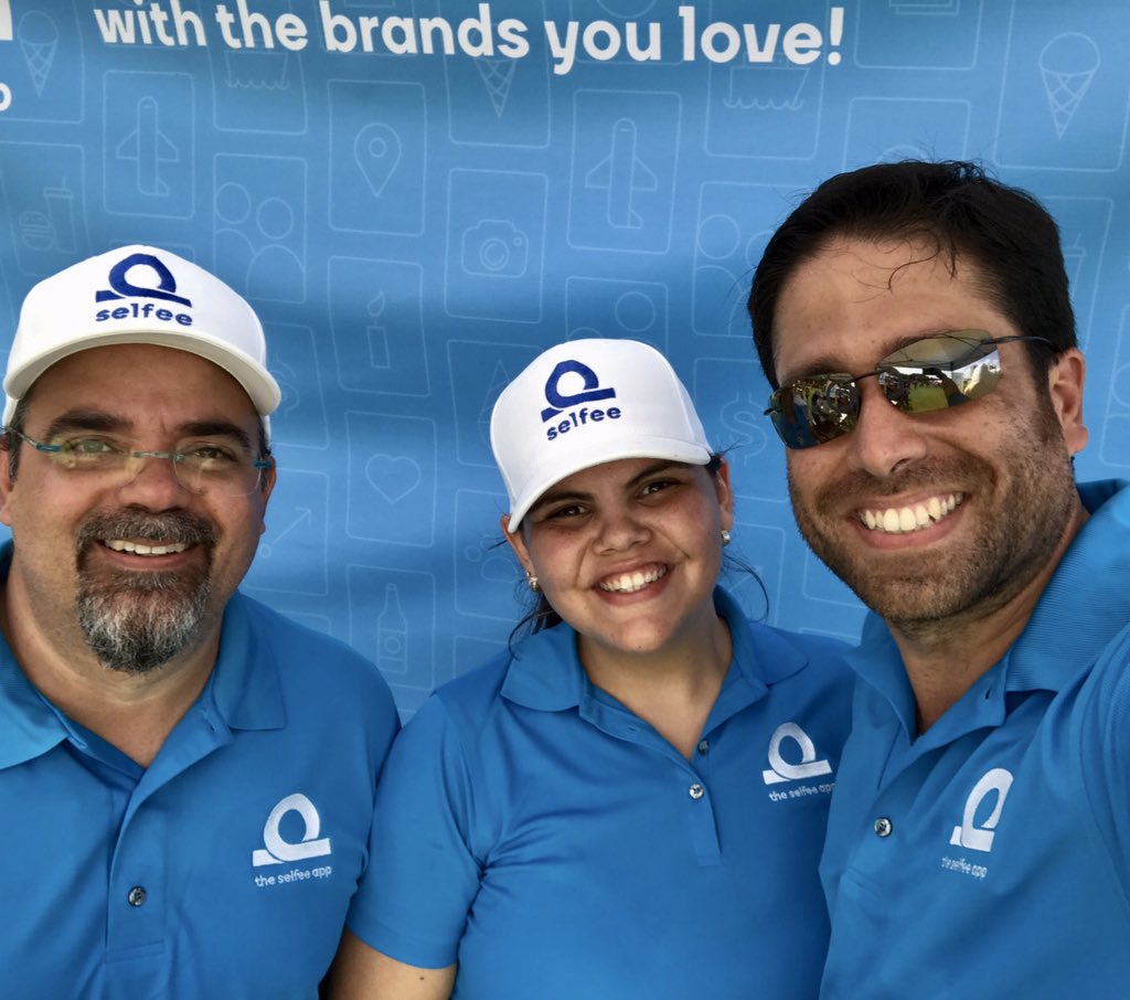 theselfeeapp's tweet photo. Yesterday #TeamSelfee was at the Sagrado HomeComing Fest, promoting #TheSelfeeApp. We want to thank the @ConsejoSagrado for their invitation https://t.co/NTg3GnmL71