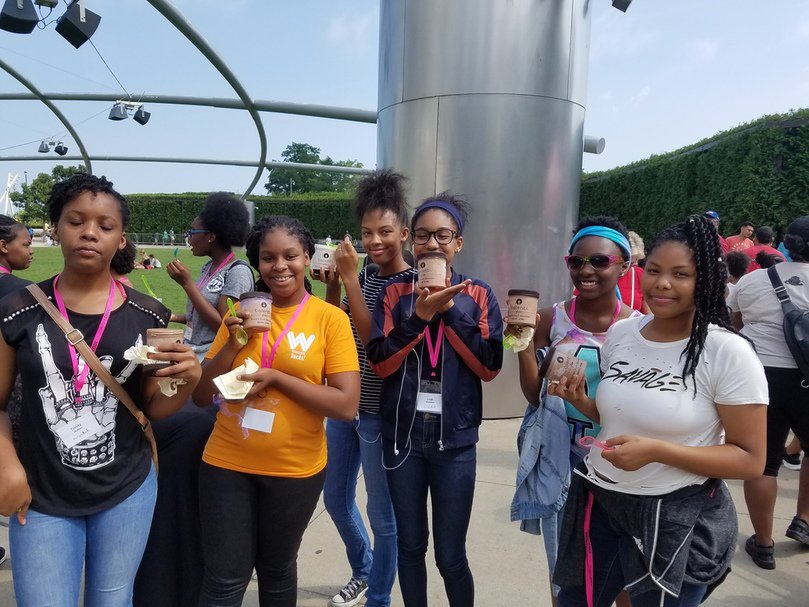 BlackGirlsCode's tweet photo. How are you liking summer camp, Chicago BGC girls? Tweet at us and let us know! #SummerofCODE17 https://t.co/RWsM9rVxch