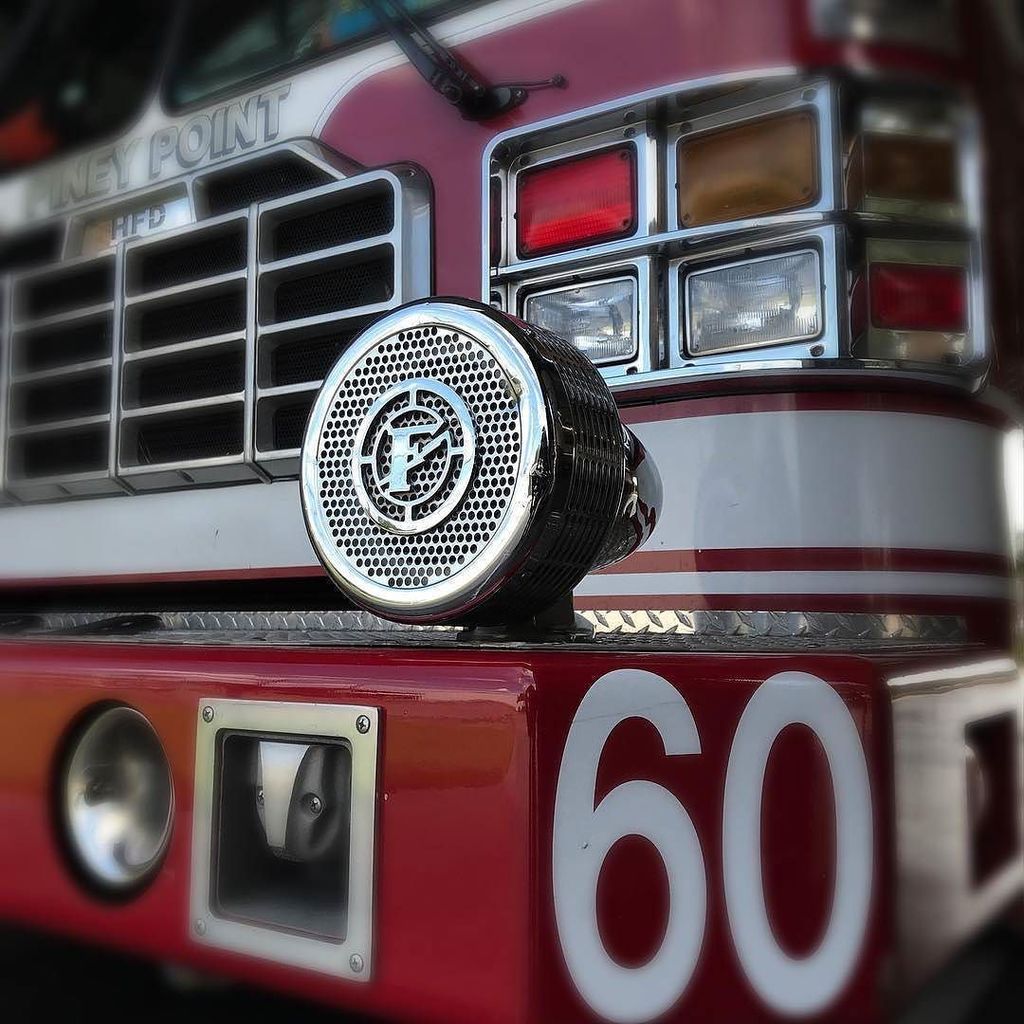 navrcos's tweet photo. 🔥FEATURED POST 🔥
@perryalonso - #Engine60 today. Any Captains out there looking for someone to drive them, holla… https://t.co/Pt9OgMx474 https://t.co/xuq1ujt5Zn