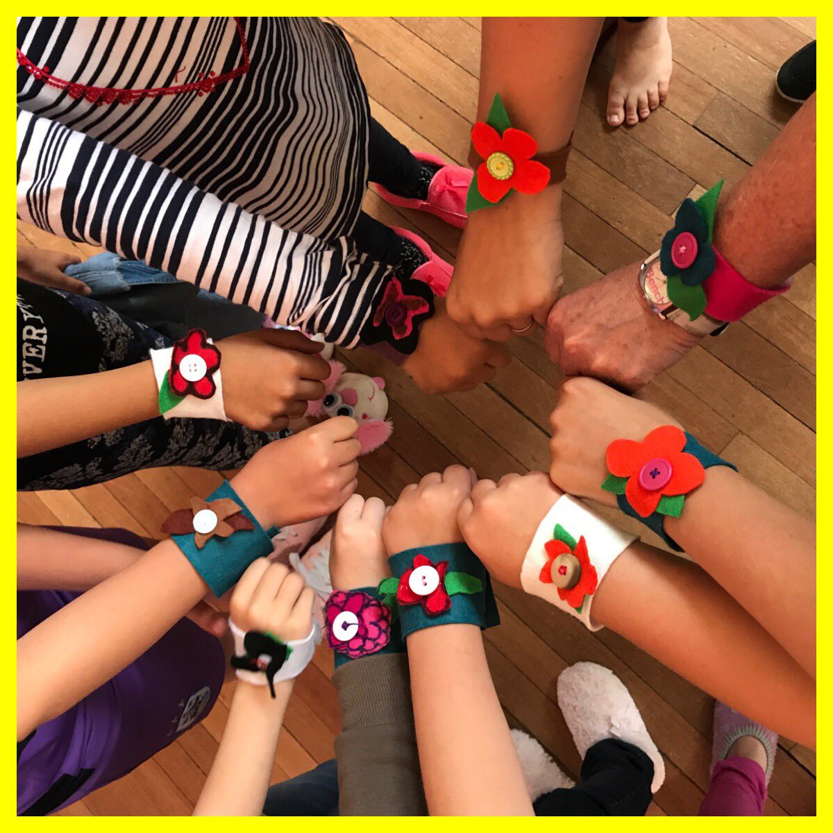 63Brownies's tweet photo. We had a great sleepover early August will our Troll theme 😀 #girlguiding #brownies https://t.co/k37qice5n8