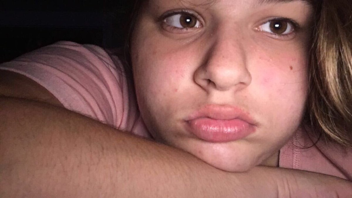 undcrthcstars's tweet image. work mood