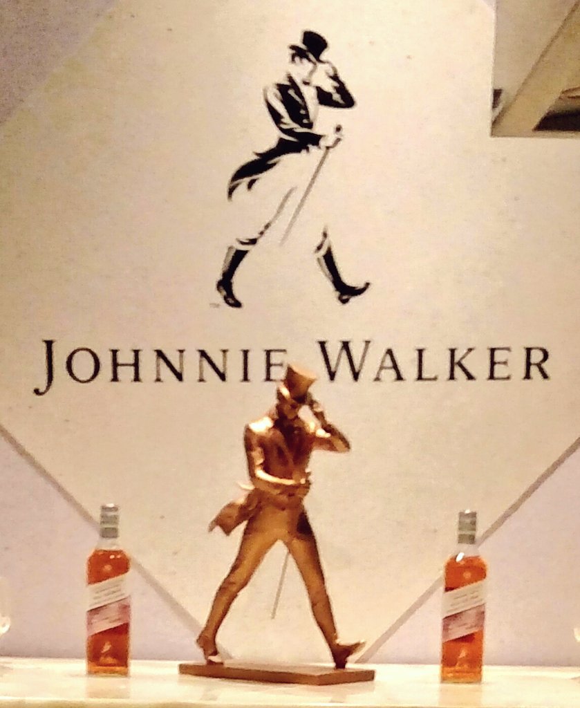 gastrotourDF's tweet photo. El experimento Nº 6 de la serie Blenders' Batch llega a México #WineCaskBlend
@JohnnieWalkerMx #blendersbatch https://t.co/vbTpYKaoiP