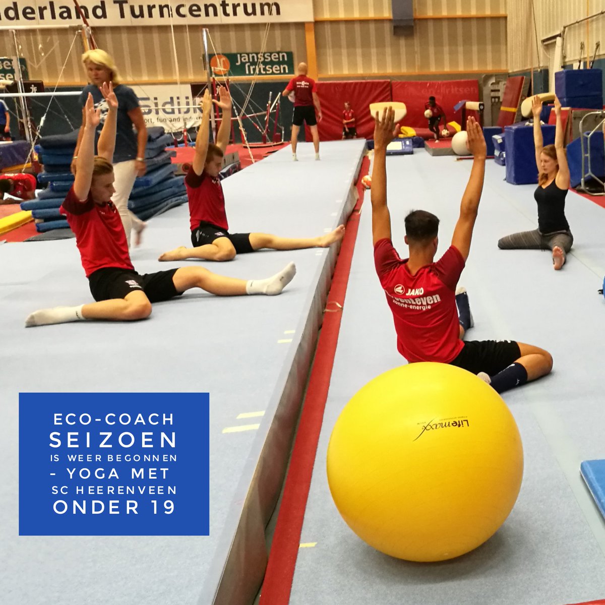 Seauton_SVZ's tweet photo. #ecocoachen #yoga #SCHeerenveen #SeautonSVZ https://t.co/KLrDZ0AqH3