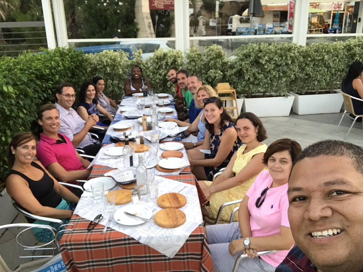 MrDiazj78's tweet photo. Welcome dinner with the new secondary teachers! 😊 #vishigh @vismalta #letsdothis https://t.co/hGQGzpZcGW