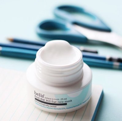 Do you wear eye makeup everyday?
Here's an all around 360 cure for puffiness, dark circles and dryness. #belifcanada belifcanada.com