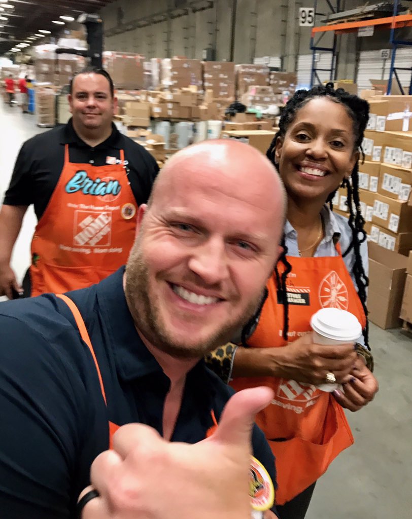 Great day for the D312 leaders, learning event at the Interline San Bernardino DC. Huge win for the team! <a href="/PacSouth/">PACSOUTHAppsMatter</a> <a href="/fastfishbur/">Edward Fishburne</a>