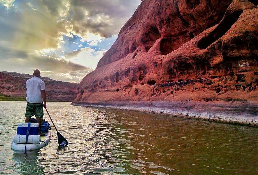 Taking a few days off for a little of this with the family. Goodbye phone! #bambooosbetter #paddleboarding #rivert… ift.tt/2irpqt1